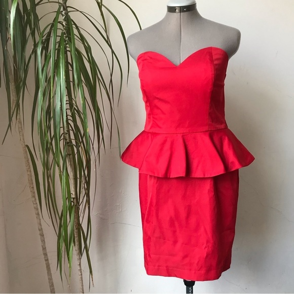 Kalorina Women’s Red Peplum Mini Dress Sweetheart Neckline Strapless Size M (40) - Picture 1 of 10